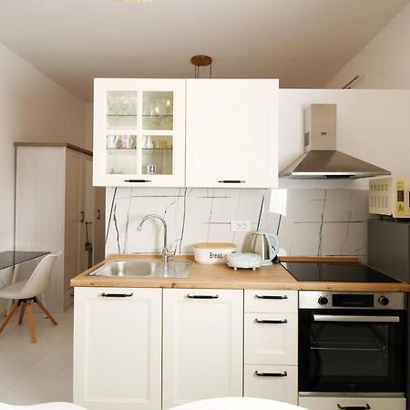 Apartment Frida Rab Banjol Εξωτερικό φωτογραφία