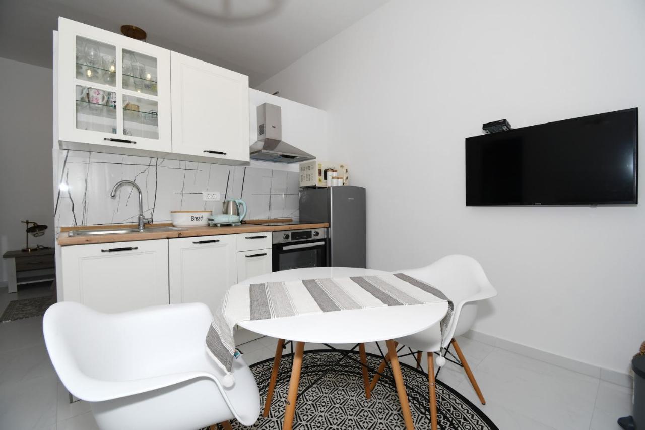 Apartment Frida Rab Banjol Εξωτερικό φωτογραφία